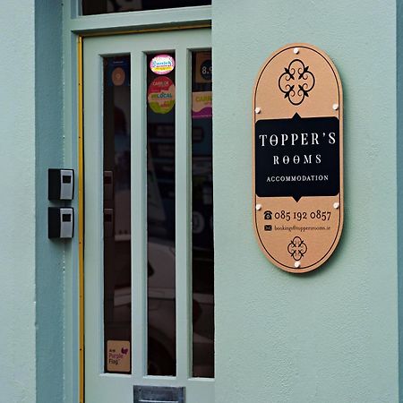 Topper'S Rooms Guest Accommodation Carrick on Shannon Екстериор снимка