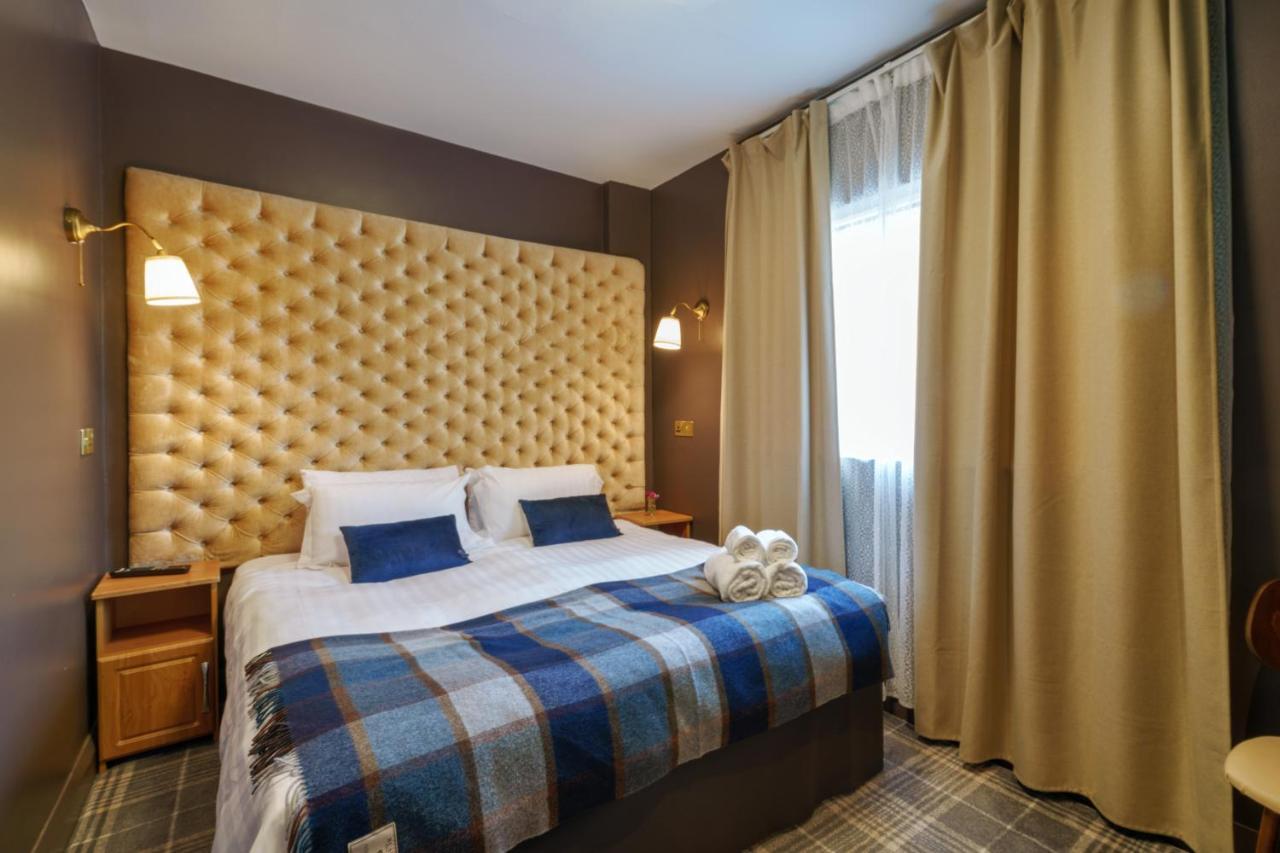 Topper'S Rooms Guest Accommodation Carrick on Shannon Екстериор снимка