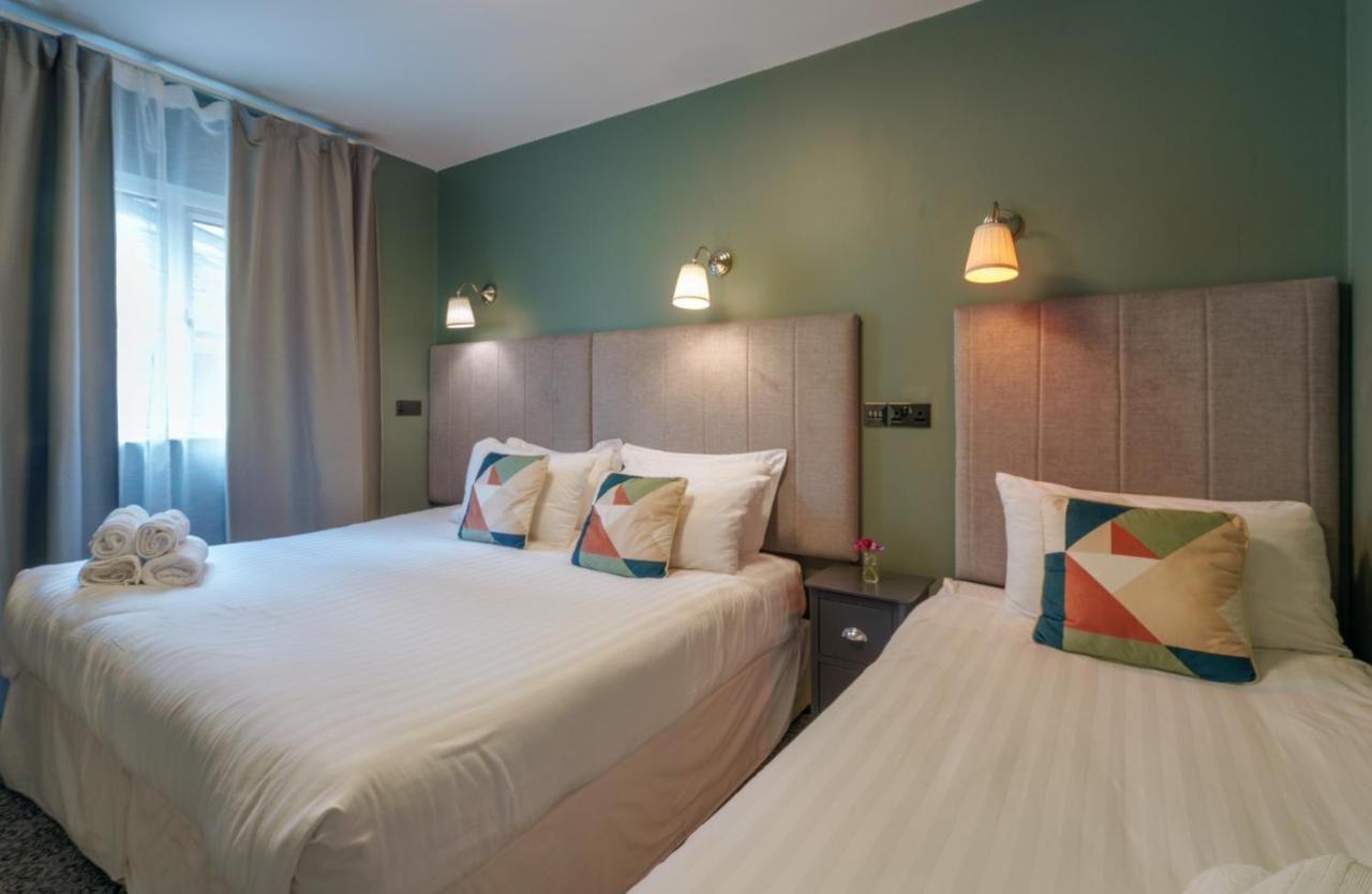 Topper'S Rooms Guest Accommodation Carrick on Shannon Екстериор снимка